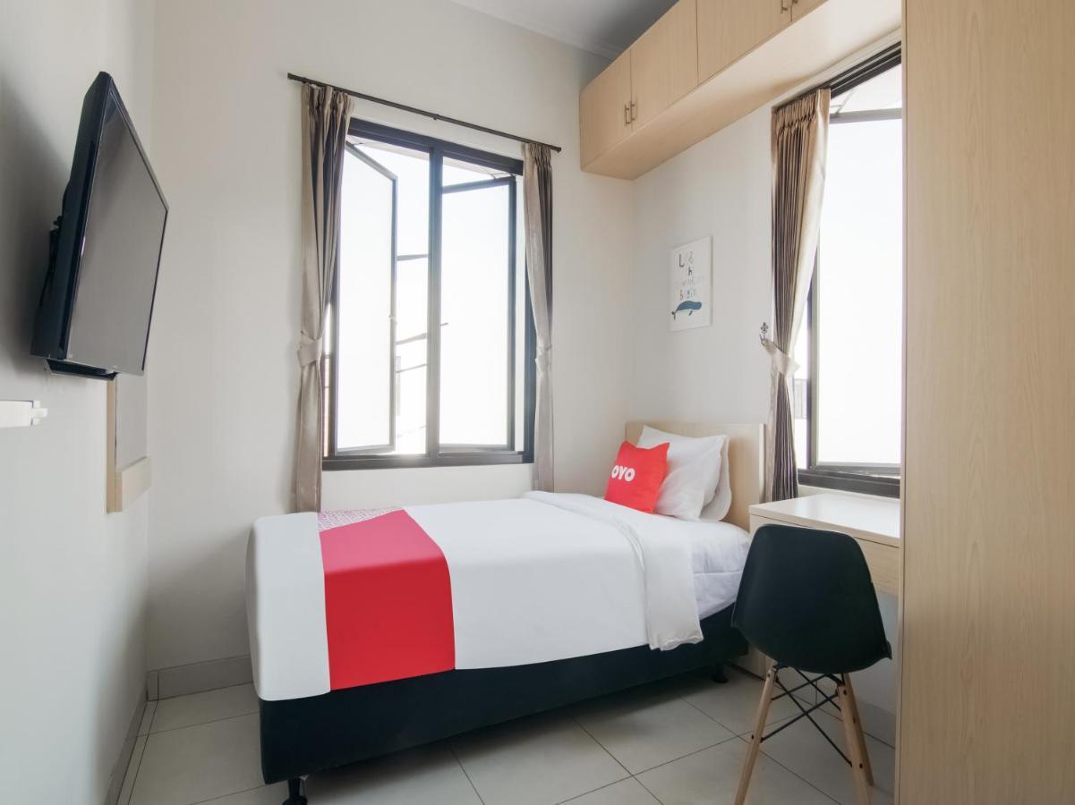 Oyo 3824 Columbus Residence J1 Telukjambe Bagian luar foto