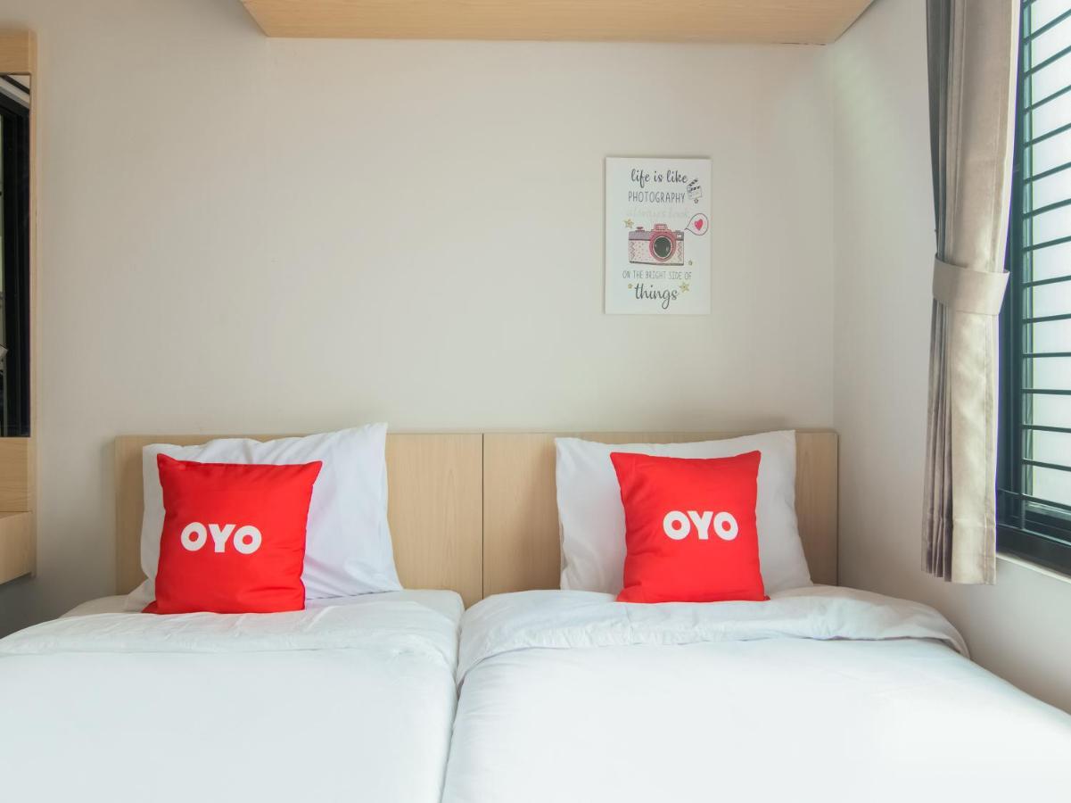 Oyo 3824 Columbus Residence J1 Telukjambe Bagian luar foto